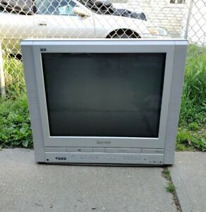 Panasonic Pv Df2704 27 Crt Tv Dvd Vcr Combo Flat Screen Retro Gaming Television Ebay