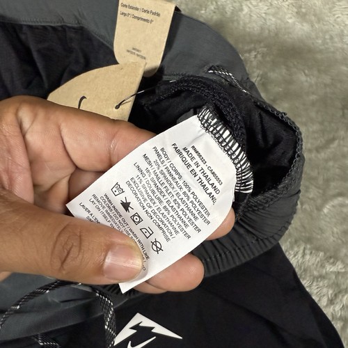 Pantaloncini da corsa uomo taglia L Nike Dri-Fit ADV Trail Second Sunrise 5" HJ3572-010 - Foto 6 di 16