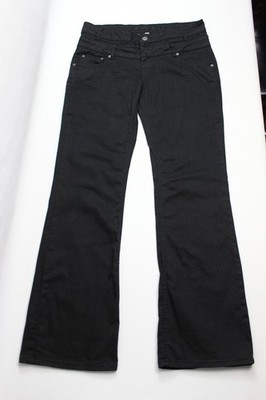 Amisu New Yorker Jeans Schlag Hose Gr. W30 / L34 in kräftiges Schwarz