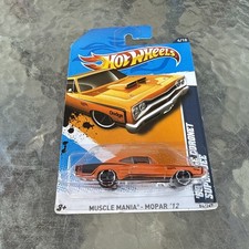 2011 Hot Wheels Muscle Mania Mopar '12 1969 Dodge Coronet Super Bee Orange