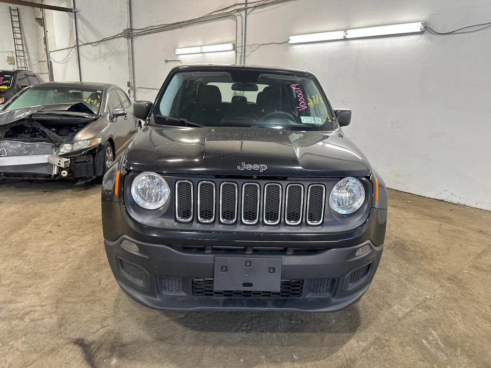 Used Engine Complete Assembly fits: 2017 Jeep Renegade 2.4L VIN B 8th digit Grad - Image 4 of 4