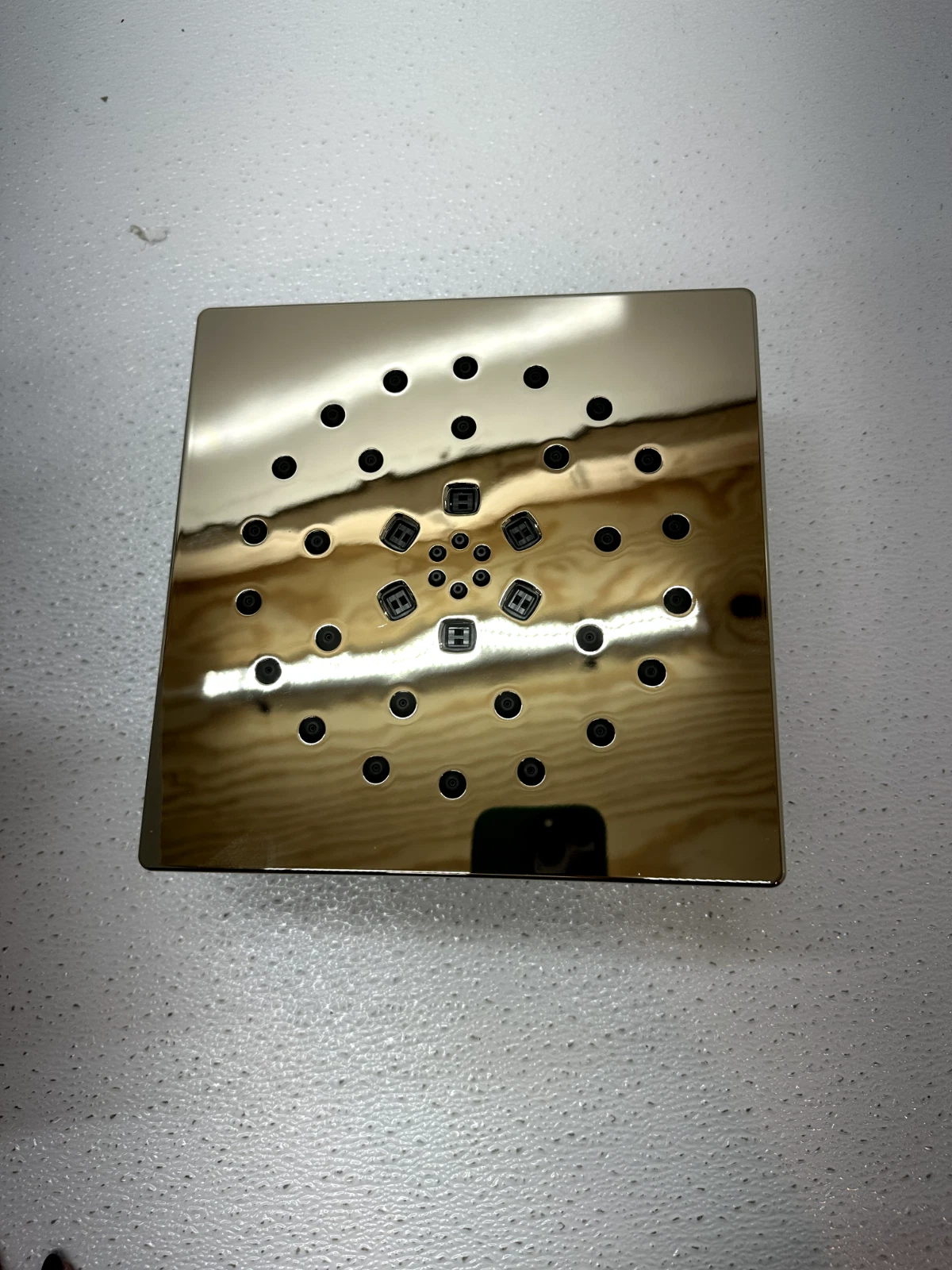 Delta 52484 Universal Showering UltraSoak 7-13/16" Square 1.75 - Lumicoat