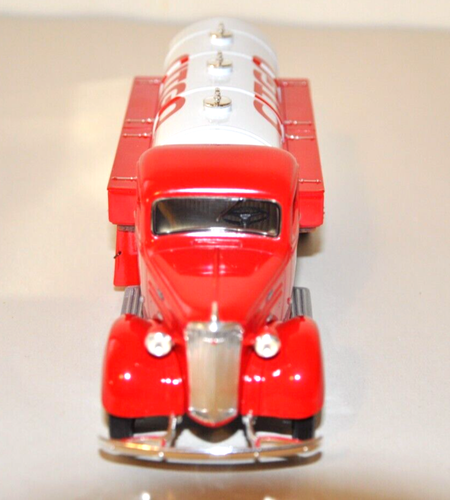 First Gear Diecast Replica 1937 Chevy Fuel Tanker 12th In Series 1:34 Scale - Picture 4 of 7