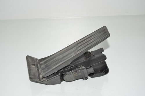 BMW F31 3er F20 F21 F22 F23 F30 F80 Fahrpedalmodul Automatikgetriebe 6853175