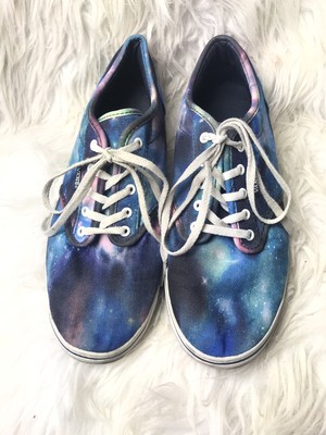 vans outer space shoes