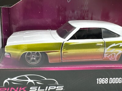 Jada 1968 ダッジチャージャー青 pink slips 1:24 1968 Dodge Charger Widebody -- Metallic Blue -- JADA