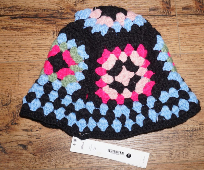 New Granny Knit Crochet Bucket Hat Pink Blue Black Bloomingdales MSRP  $78 NWT