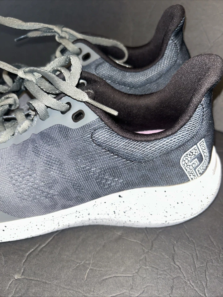 Zapatos de golf FootJoy flexibles para mujer negros/carbón, sin clavos, talla 7,5, nuevos sin caja Foto 2 de 4