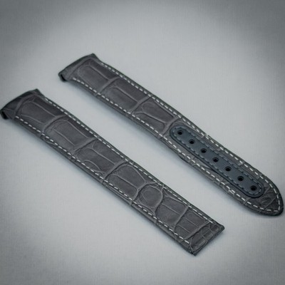 Omega OEM Grey Side of Moon 21x18mm LONG  95mm 7.75-8.5in Gray Alligator Strap
