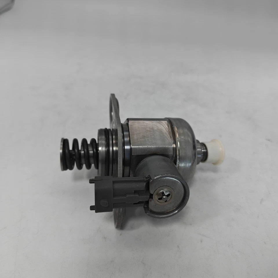 NEW 12614934 12626234 Bosch High Pressure Fuel Pump For Buick Enclave Chevy GMC Foto 2 de 4