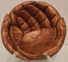 W. Rendah Hand-Carved Suar Wood Vintage 3D Cupped Hands Bowl Excellent Condition