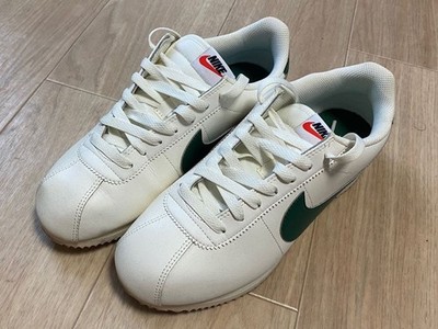Men 8.5US Nike Cortez Boxed