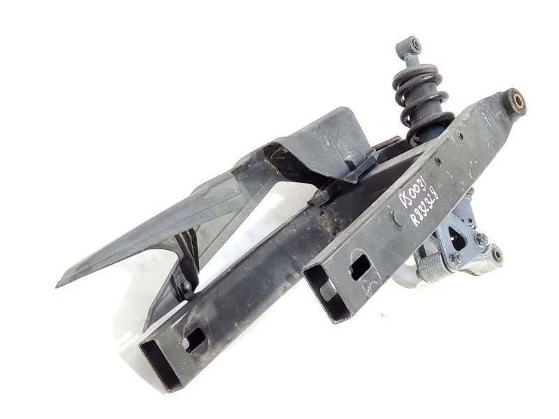 Braço oscilante traseiro 52200-MGZ-J00 Honda motocicleta CB500 CBR500 FABRICANTE DE EQUIPAMENTO ORIGINAL 2013 2015 2018 - Imagem 3 de 4