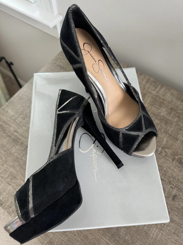 Nuevo en caja Jessica Simpson "Rachelle" Peep Toe Bombas Gamuza Negro Zapato Talla 6.5/36.5 Foto 2 de 4