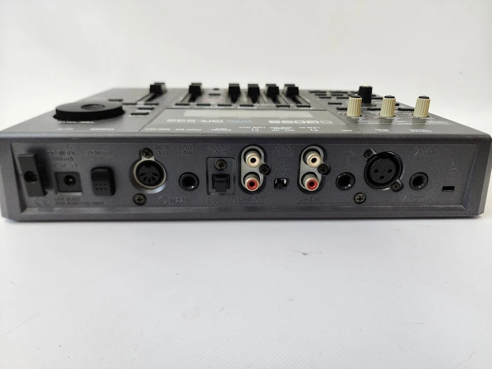 BOSS BR-532 MTR Digital Studio Compact 4-Track Recorder - Image 4 of 4