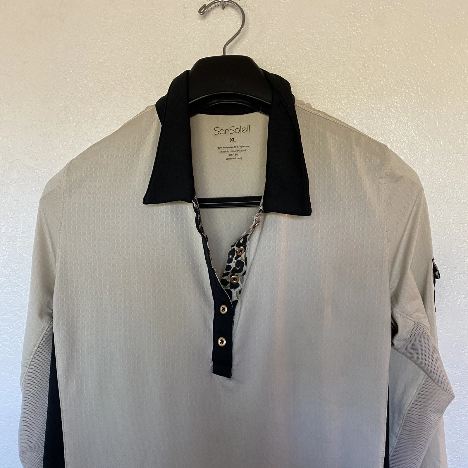 San Soleil Sun Protection UPF 50 Partial Animal Print L/S 1/4 Button Top SZ XL