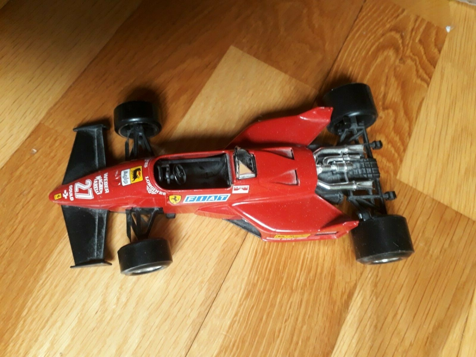 Foto 4 di 12