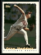 1995 Topps #158 Greg Maddux CyberStats (Spectralight) Atlanta Braves