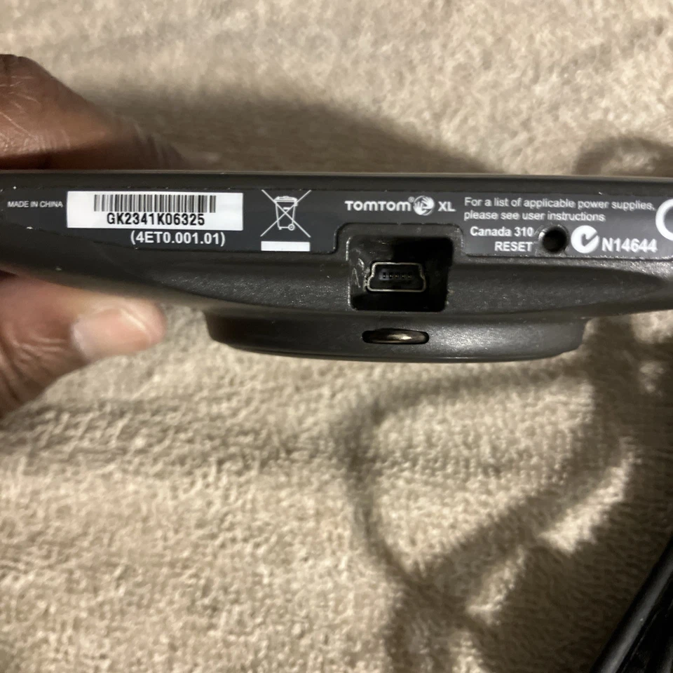 TomTom XL Navigation System - Image 4 of 4