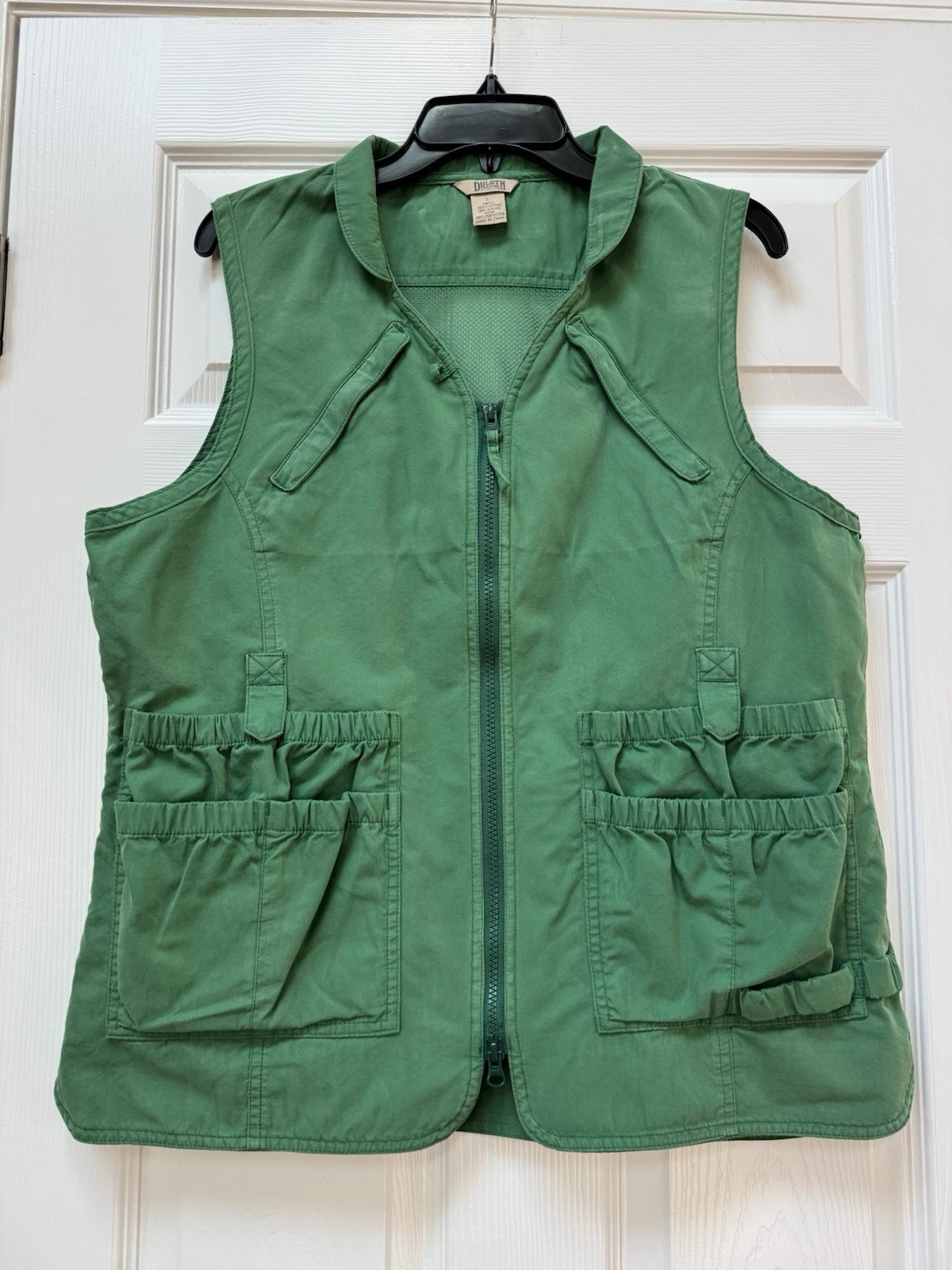 Duluth Trading Co Fishing Vest Large Green Utility Multi Pocket Outdoor Rugged