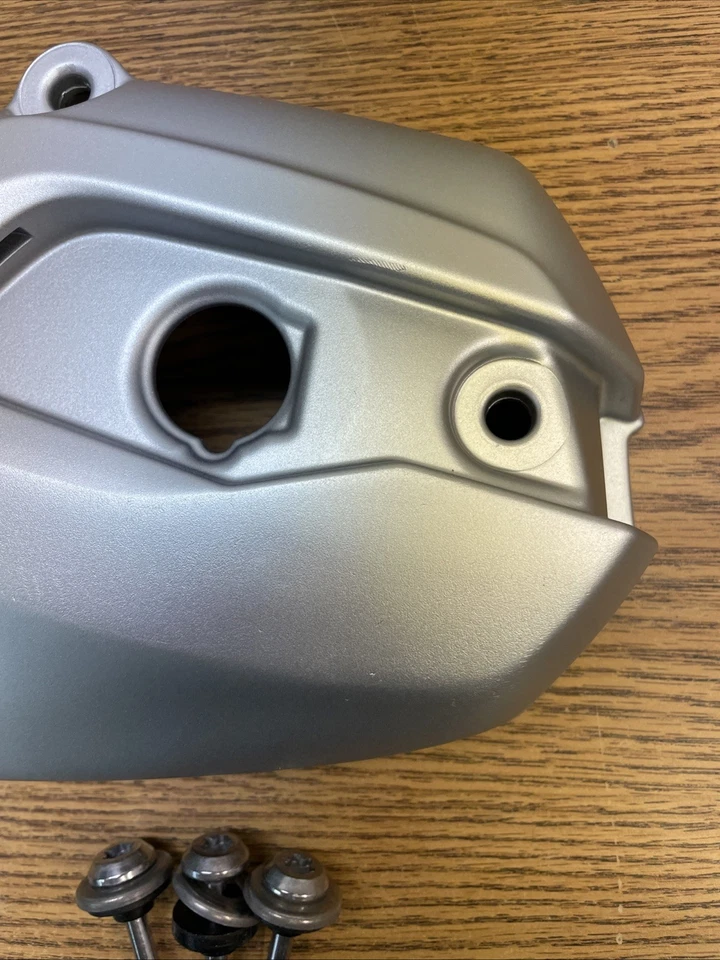 BMW R1200RT 2014 A 2018 TAPA CULATA PARTE DERECHA # 11128549656 Foto 3 de 4