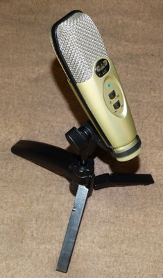 CAD u37 PodCast USB Desk Recording Microphone Works great with cord & stand base