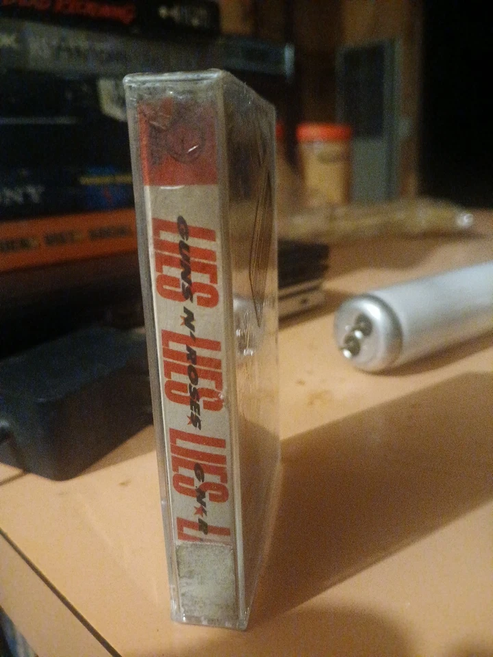 Guns N’ Roses - G N’ R Lies (1988) (TAPE) SEALED ~ NOS ~ W/ HYPE STICKER ~ RARE! - Image 4 of 4