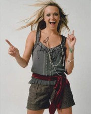 FEARNE COTTON - GENUINE SIGNED AUTOGRAPH
