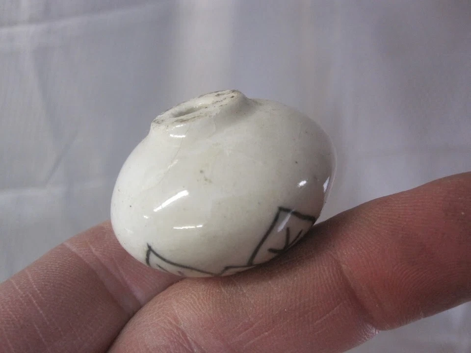 Lot of 4 Vintage Porcelain Floral Ceramic Drawer Pulls Cabinet Knobs 1.5” - Image 3 of 4