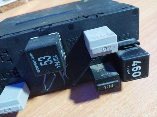 2006 Volkswagen Jetta Body Control Module 3C0937049D - Picture 3 of 6