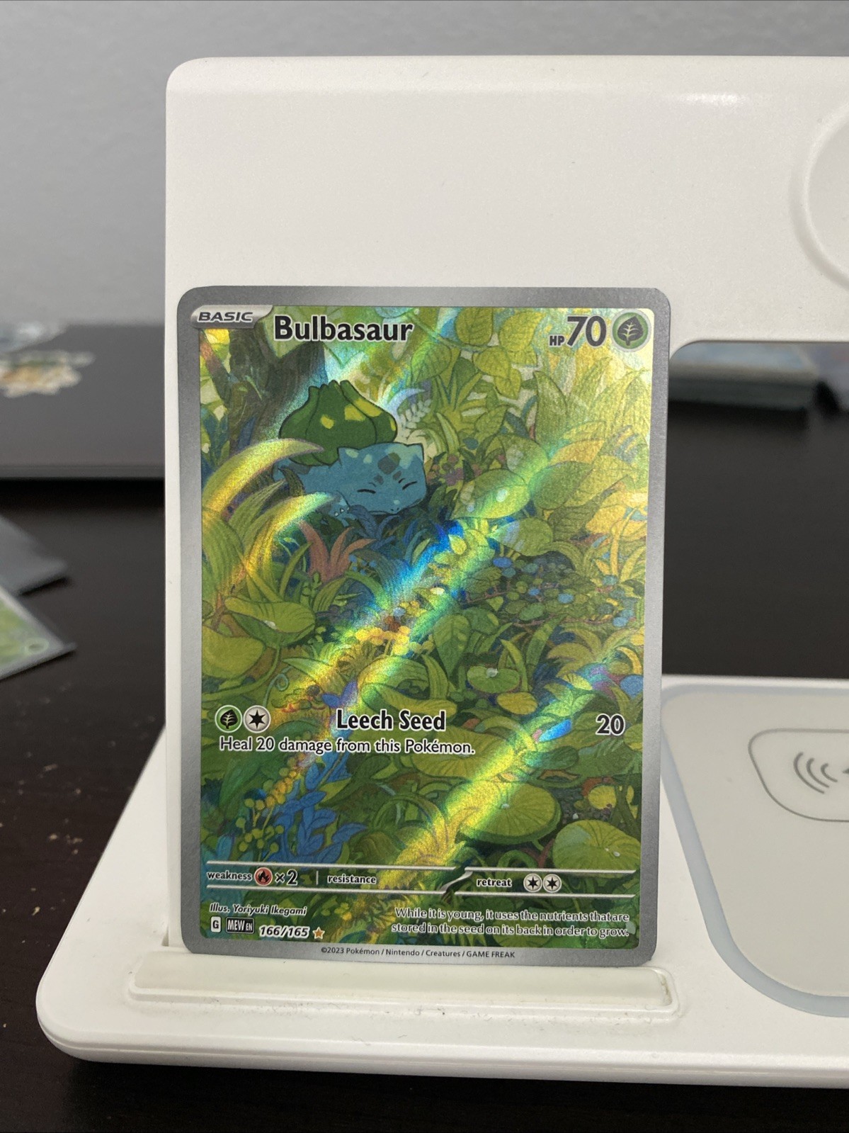 Pokemon Bulbasaur 166/165 Scarlet And Violet 151 NM