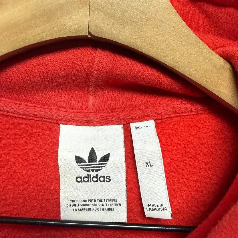 Adidas Hoodie T-Shirt XL thumbnail 5