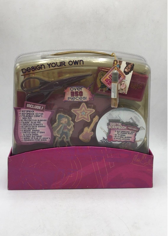 NEW IN BOX MGA Entertainment Bratz Design Your Own Digital Scrapbook