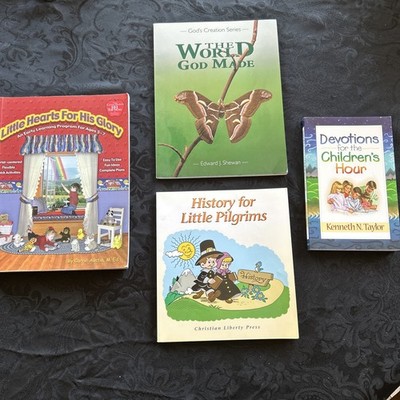 Heart Of Dakota Curriculum Little Hearts For His Glory Teacher Guide & Book Set