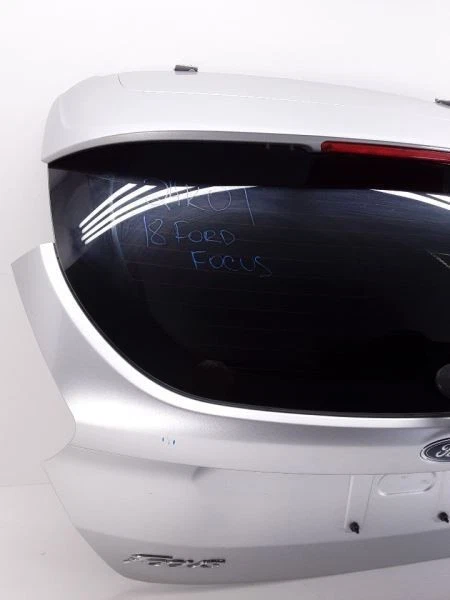 15-18 Ford Focus Trunk Lid Tailgate Rear View Camera Hatchback - Image 4 of 4