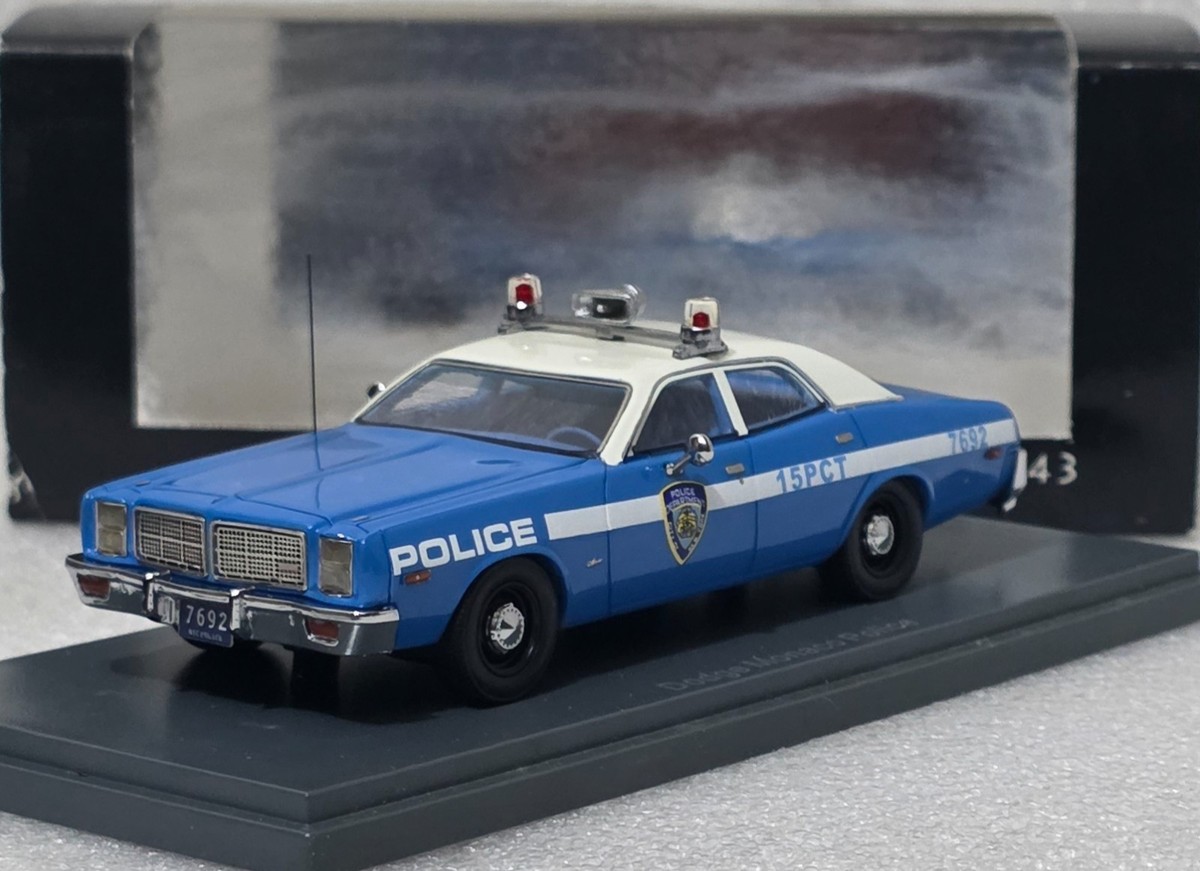 Dodge　monaco　ダッジ　モナコ　NEO　1/43 ミニカー Dodge Monaco New York Police Department NYPD 1978 1:43 Neo