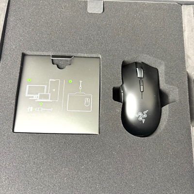 Razer Mamba + Firefly HyperFlux Wireless Mouse and Mouse Mat Combo