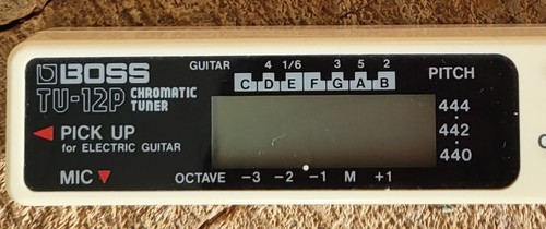 Boss TU-12P chromatic guitar tuner (Roland) - Picture 2 of 7