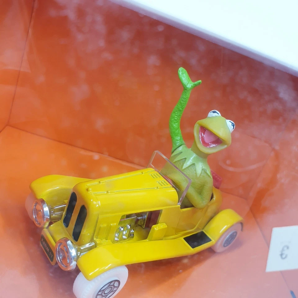 The Muppet Show Kermit Car Corgi 25 years Muppets In Box 2002 - Bild 3 von 4