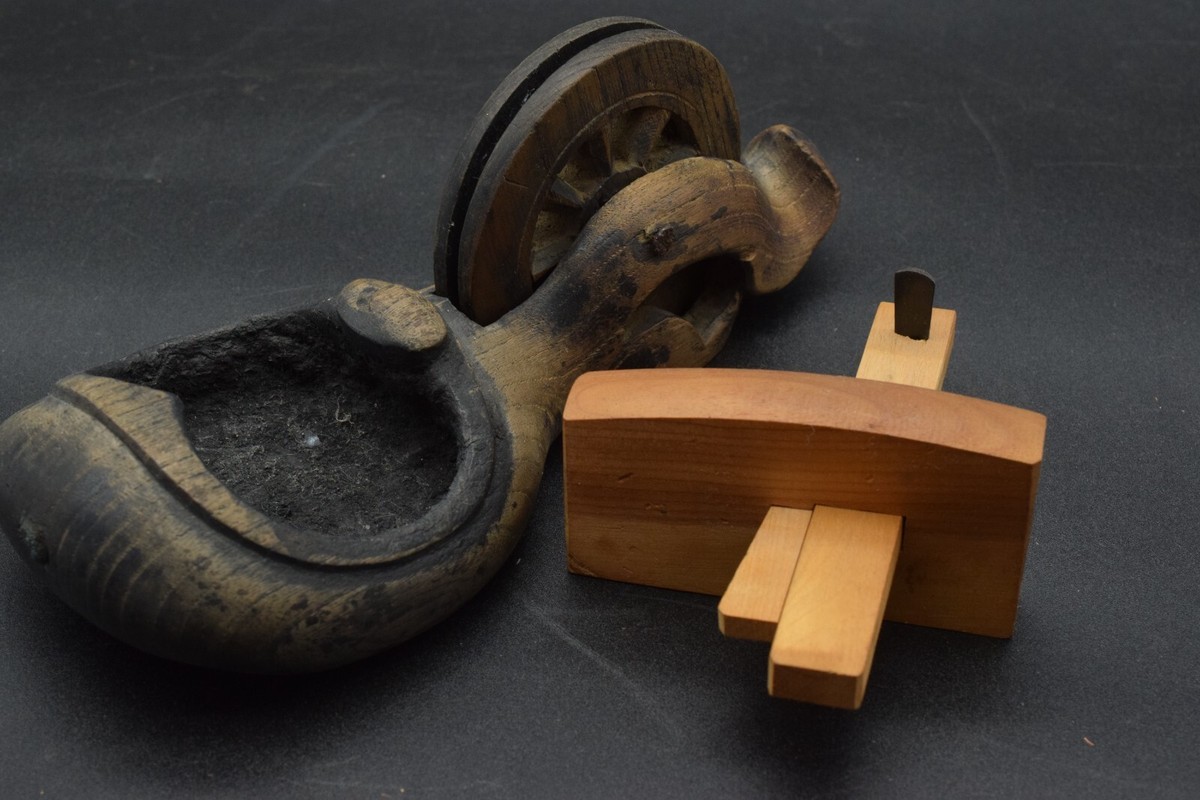 sumi様 Vintage Japanese Sumi-Tsubo & Kebiki Carpenter Tools