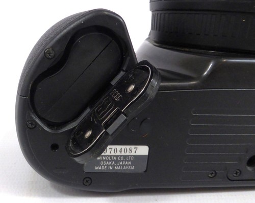 Minolta Dynax 500si 35m Film Camera with 28-80mm 1:3.5-5.5 Zoom Lens WORKING - Picture 12 of 14