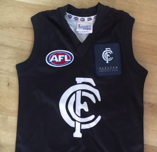 Carlton guernsey youth size 6 - Picture 2 of 3