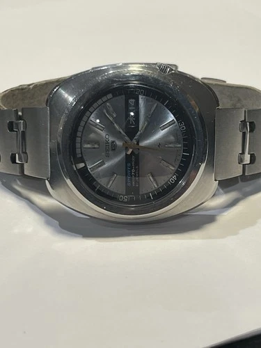 SEIKO RARE VINTAGE 70M SPORT DIVER, 7019-6030, SILVER DIAL, ORIG., SS, VERY GOOD