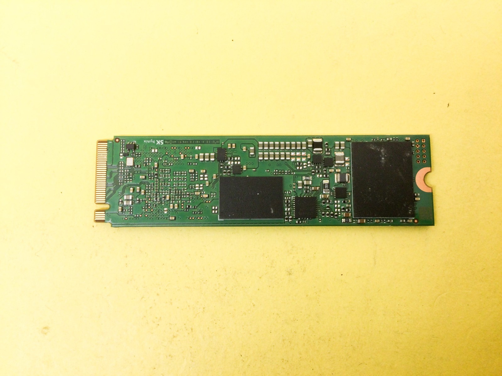 Dell Hynix PE8010 960GB NVMe PCIe Gen3 M.2 2280 SSD HFS960GDC8X099N 21GXV