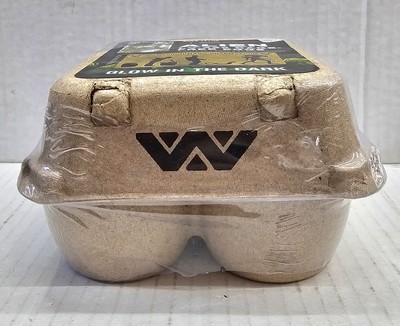 Neca Alien LV-426 Cage Free Facehugger Egg Carton Glow In