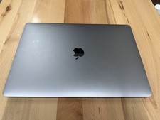 Apple MacBook Pro 15" 2018 i7 16GB RAM 512GB SSD Space Gray. Radeon Pro 555X