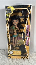 Mattel Monster High Doll Cleo De Nile Gloom Beach NIB NEW 2010 FIRST WAVE MH