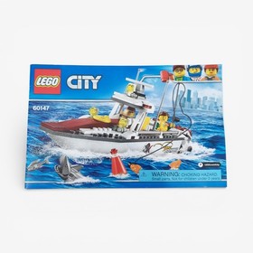 Lego 60147 City Harbor Fishing Boat Speedboat Shark Set 100% Complete Pre-owned