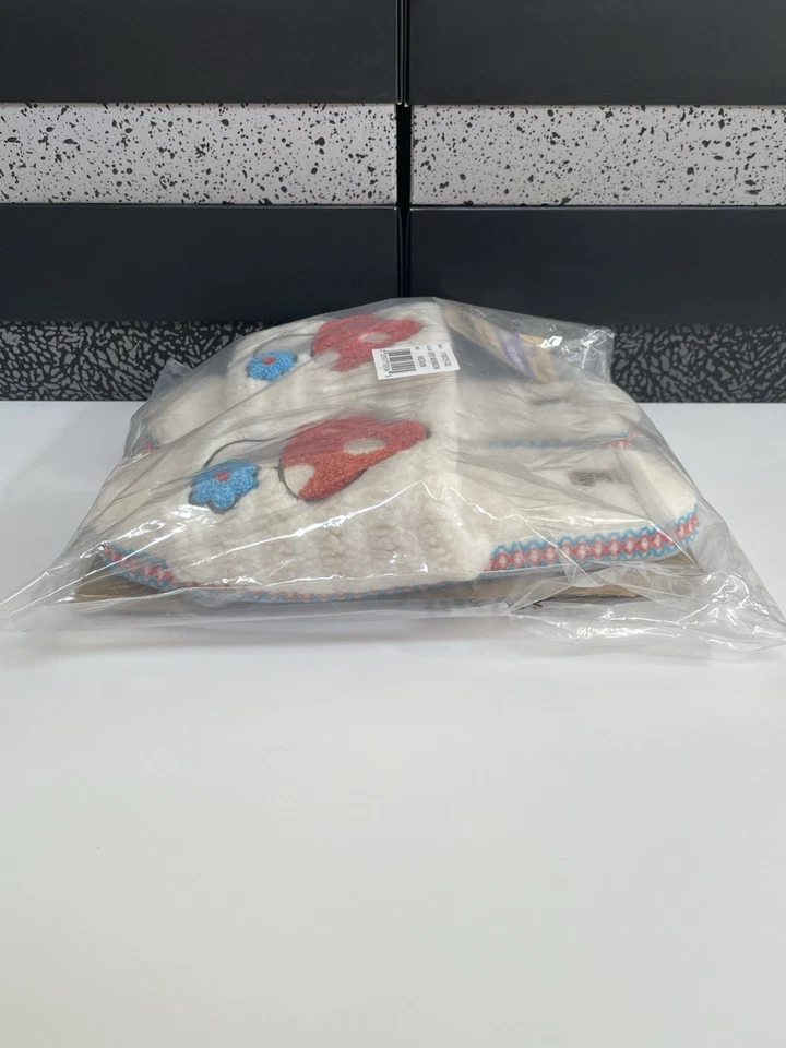 New MUK LUKS Graphic Cozy Slide Slipper 1100373-102 Ivory Mushroom Women’s M 7/8 - Image 2 of 4