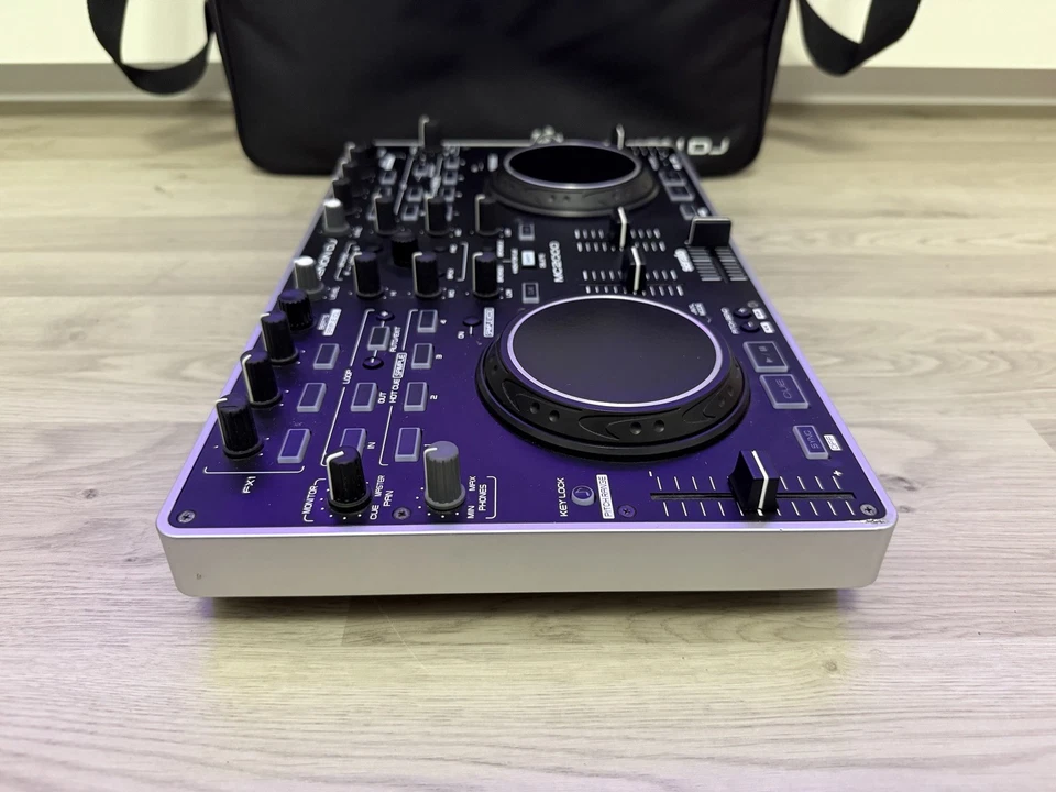 Denon DJ MC2000 DJ Controller HQ Audio Interface Mixer inkl. Flight Bag FB2000 - Bild 3 von 4